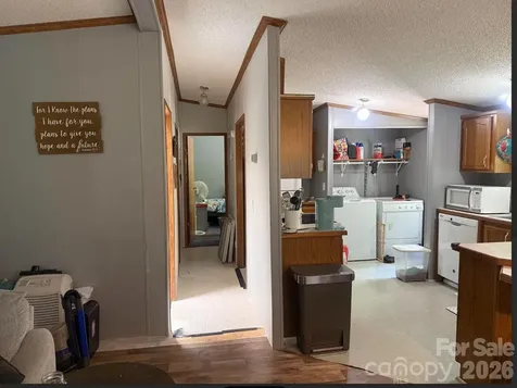811 Turkey Pen Gap Road Horse Shoe NC 28742