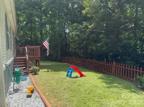 811 Turkey Pen Gap Road Horse Shoe NC 28742