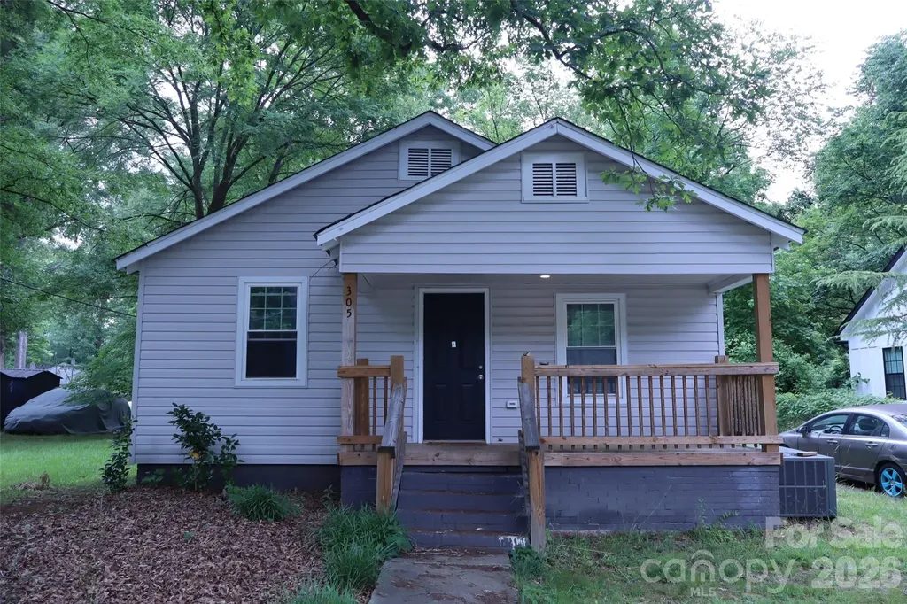 305 E Division Avenue Salisbury NC 28144