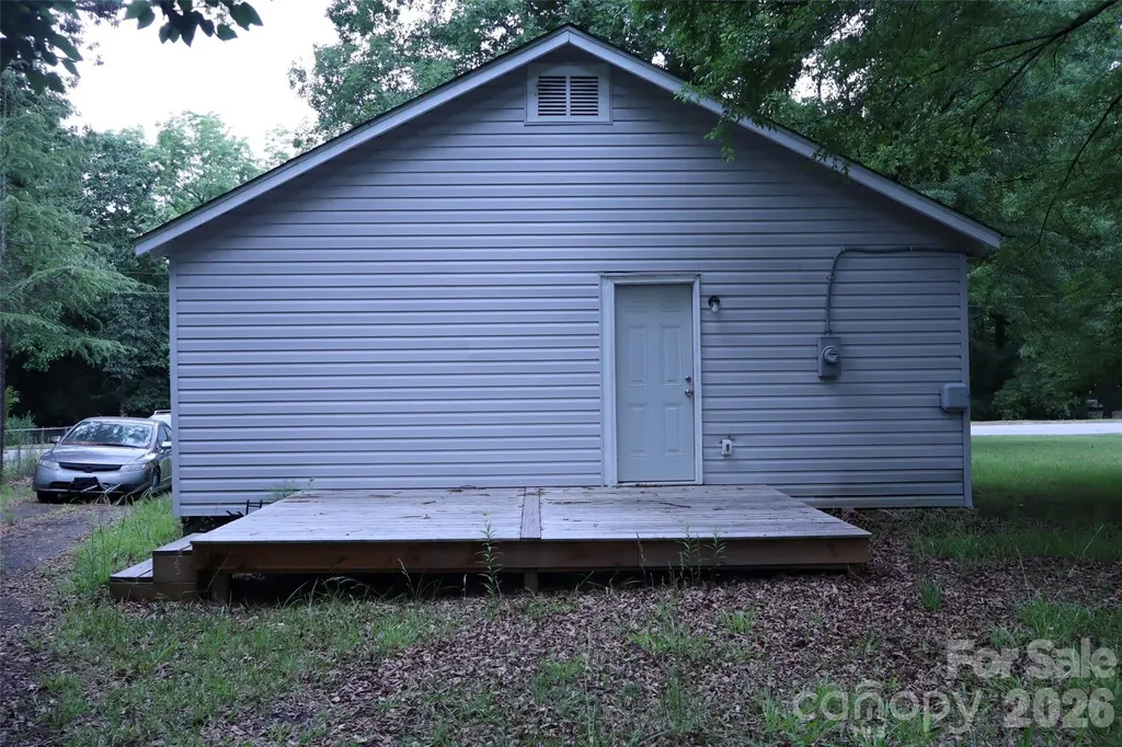 305 E Division Avenue Salisbury NC 28144