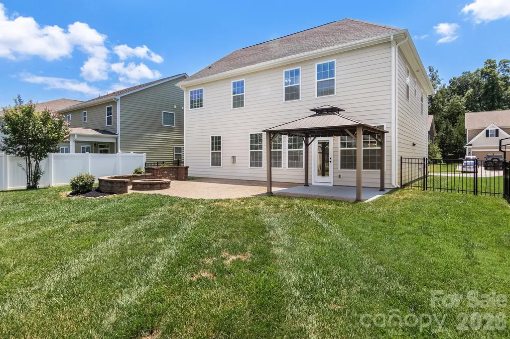 2377 Seagull Drive Denver NC 28037