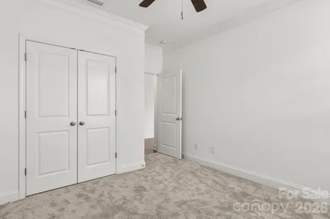 2377 Seagull Drive Denver NC 28037