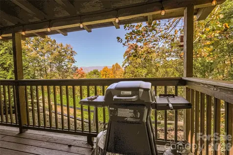 658 Biltmore Circle Bryson City NC 28713