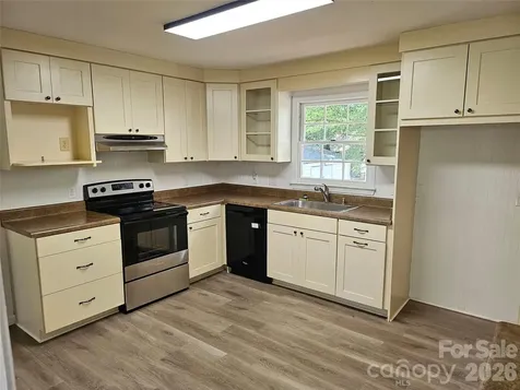 1109 Reid Harkey Road Matthews NC 28105