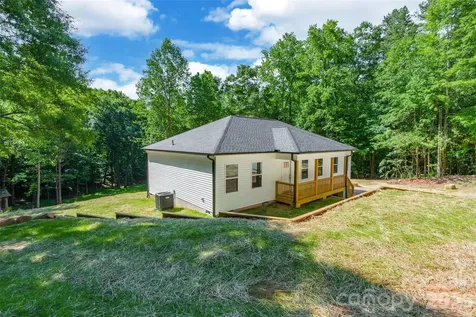 1630 Riddle Road Clover SC 29710