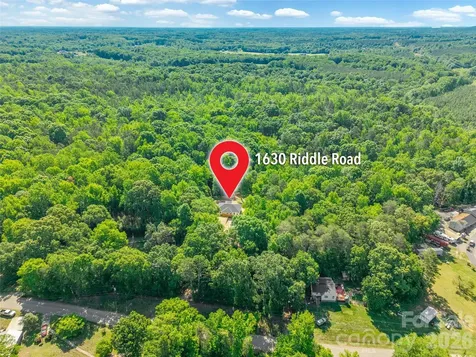 1630 Riddle Road Clover SC 29710