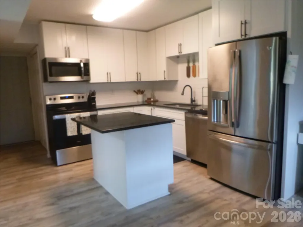 5662 Coulee Place Charlotte NC 28217