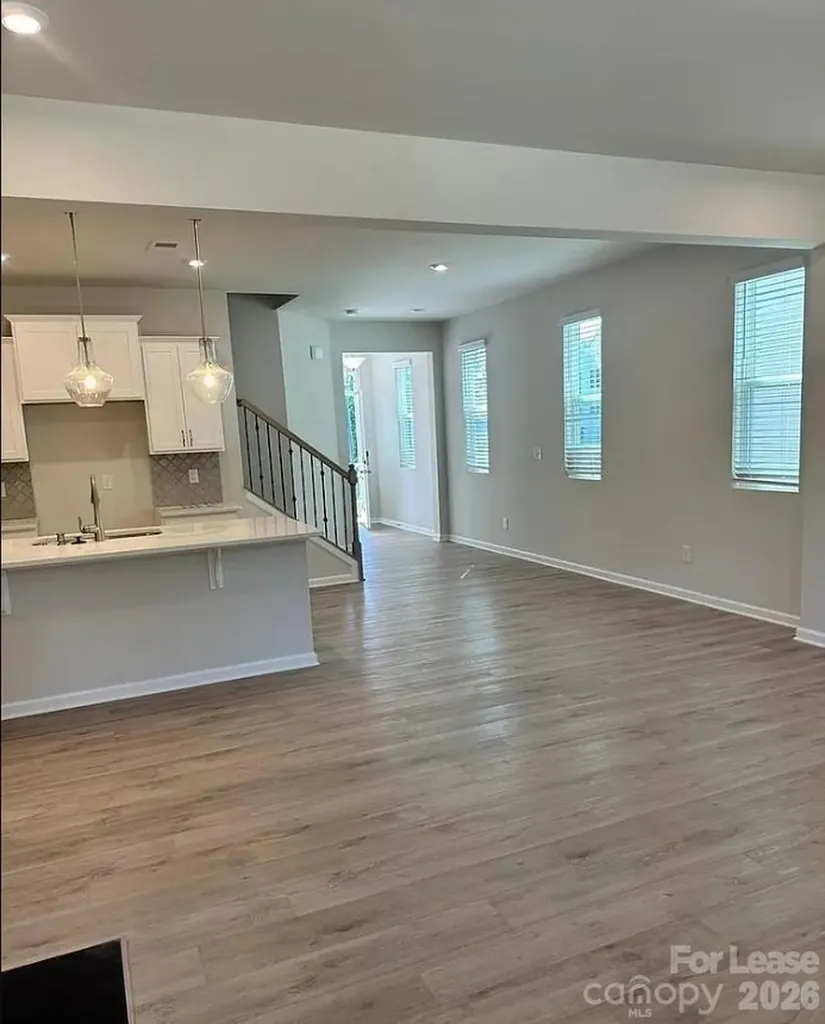 8122 Overmeadow Lane Charlotte NC 28269