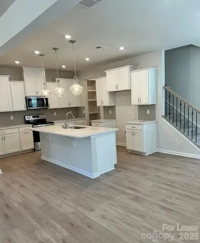 8122 Overmeadow Lane Charlotte NC 28269