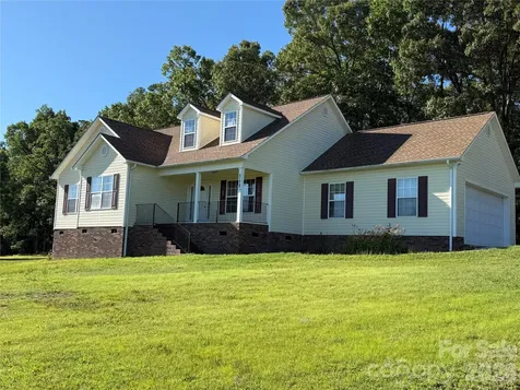 2178 Ixoria Road Lancaster SC 29720