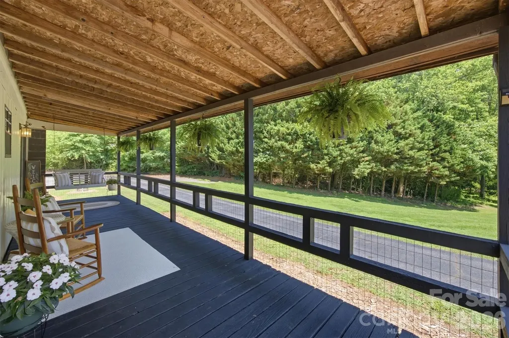 2733 Powell Drive Extension Valdese NC 28690