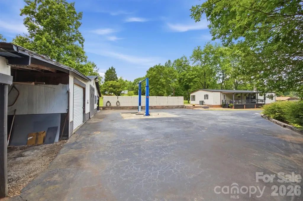 2733 Powell Drive Extension Valdese NC 28690