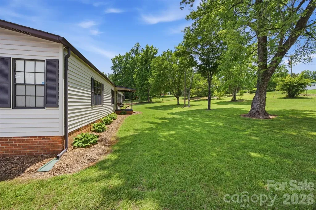 2733 Powell Drive Extension Valdese NC 28690