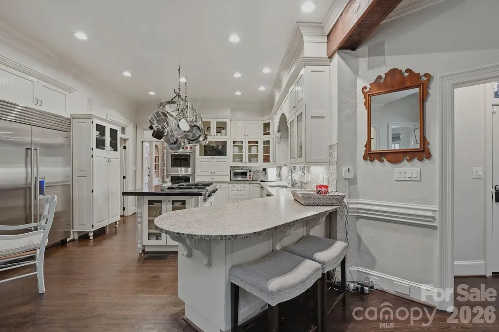 8700 Challis Farm Road Charlotte NC 28226