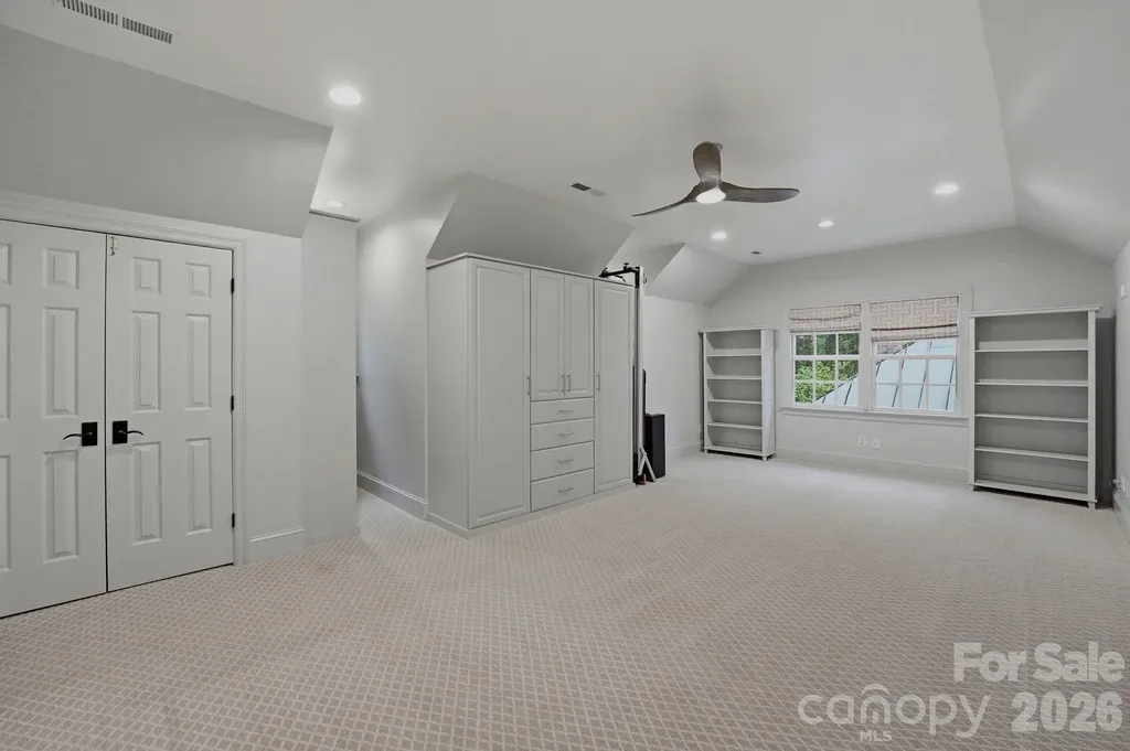 8700 Challis Farm Road Charlotte NC 28226