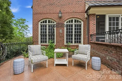 8700 Challis Farm Road Charlotte NC 28226