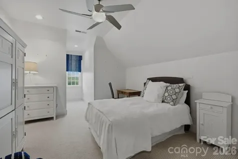 8700 Challis Farm Road Charlotte NC 28226
