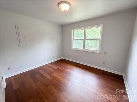 565 Rutledge Drive Catawba SC 29704