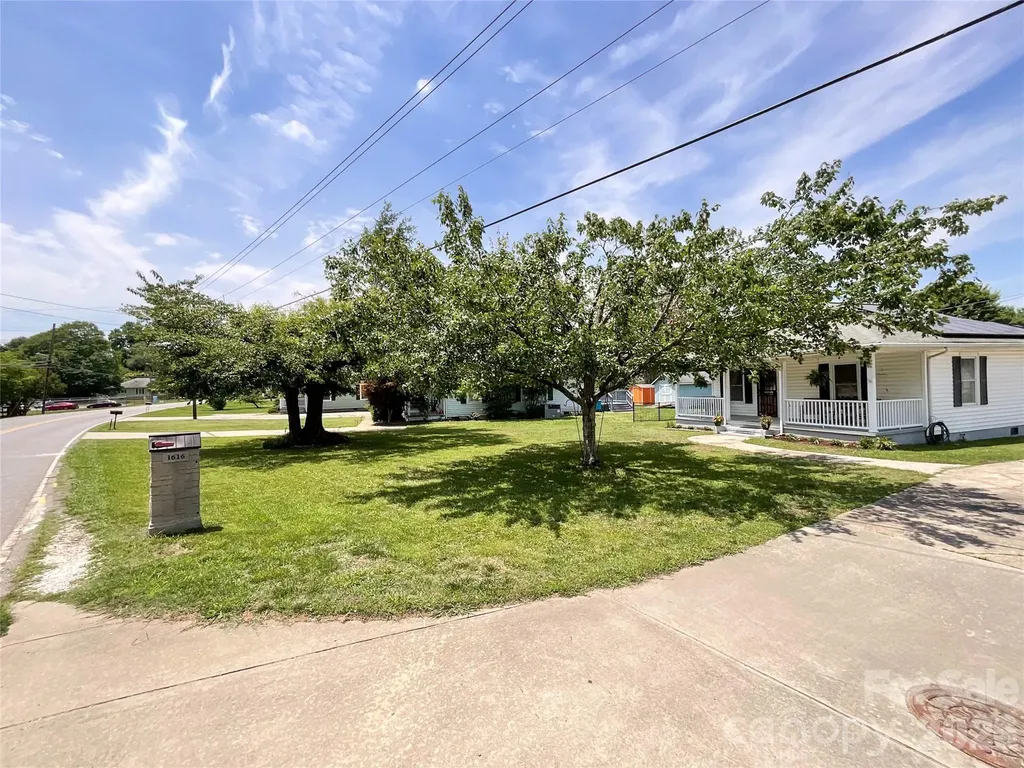 1616 Perfection Avenue Belmont NC 28012