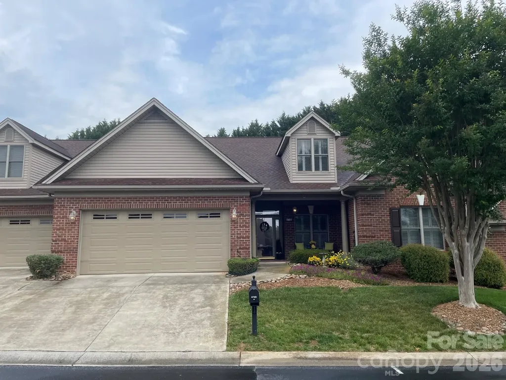 479 26th Avenue NE Hickory NC 28601