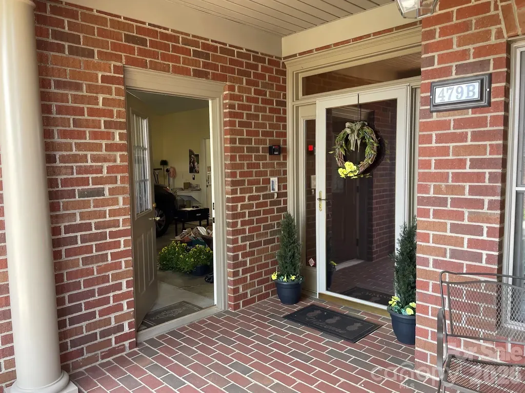 479 26th Avenue NE Hickory NC 28601