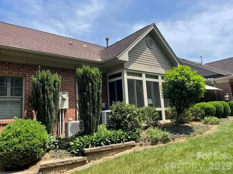 479 26th Avenue NE Hickory NC 28601