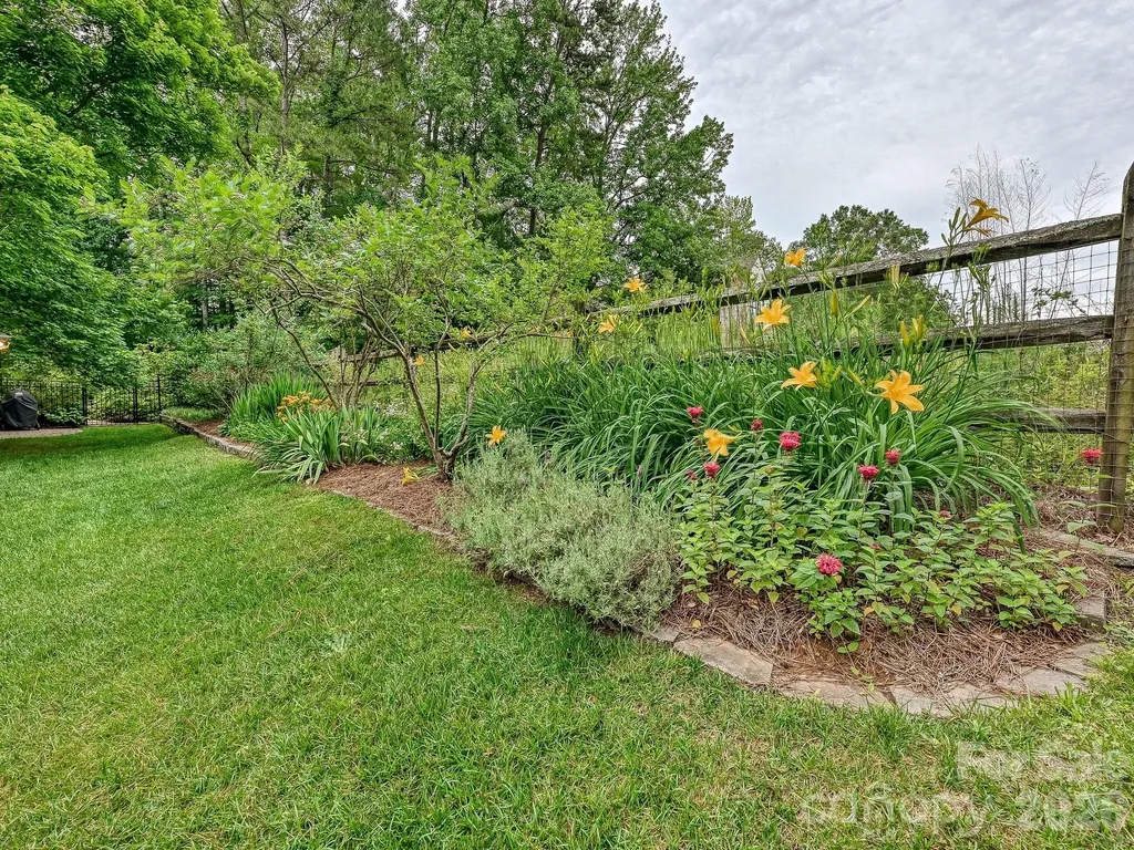 1719 Brandywine Drive Matthews NC 28105