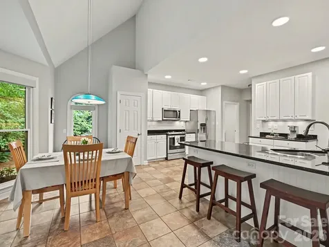 1719 Brandywine Drive Matthews NC 28105