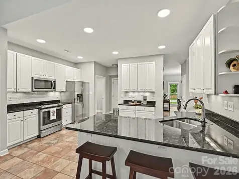 1719 Brandywine Drive Matthews NC 28105