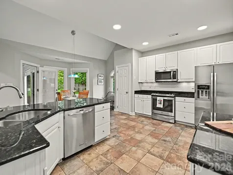 1719 Brandywine Drive Matthews NC 28105