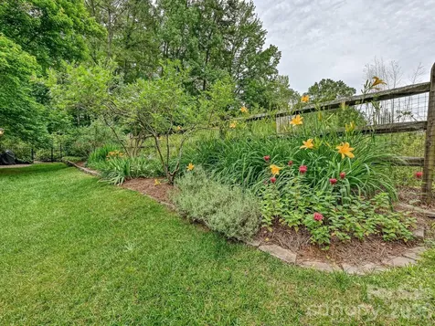 1719 Brandywine Drive Matthews NC 28105