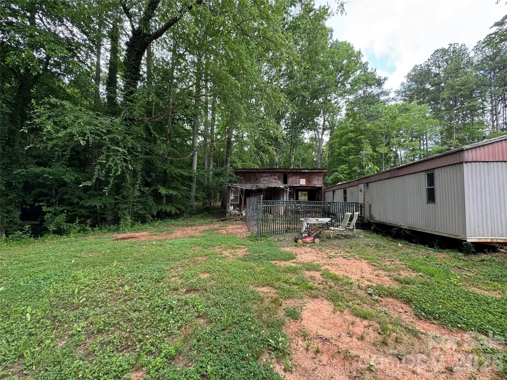 3721 Henderson Street Denver NC 28037