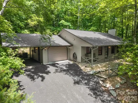 90 Cheestoonaya Way Brevard NC 28712