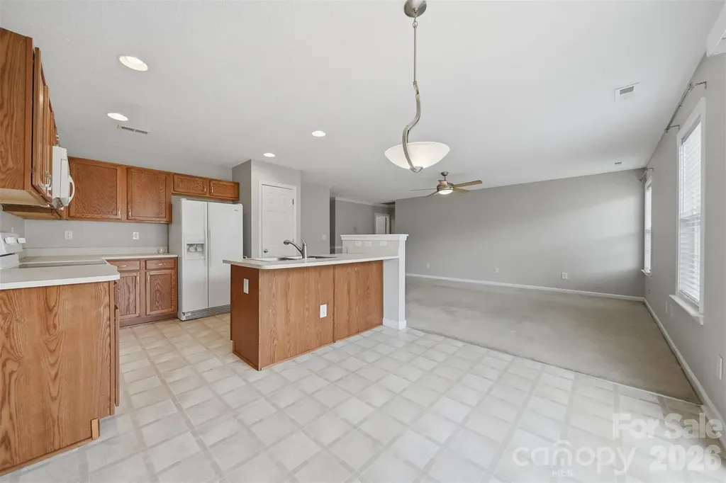 2155 Edenderry Drive Statesville NC 28625