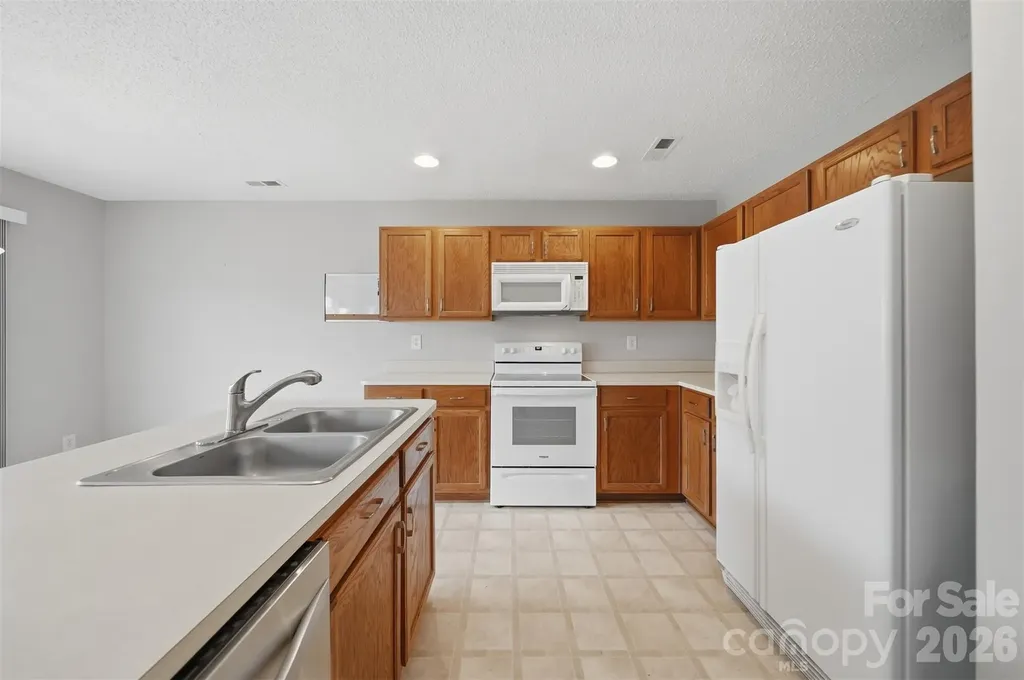 2155 Edenderry Drive Statesville NC 28625