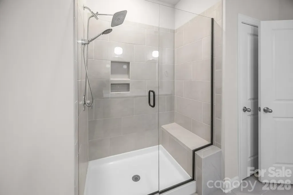 6407 Barcelona Way Charlotte NC 28214