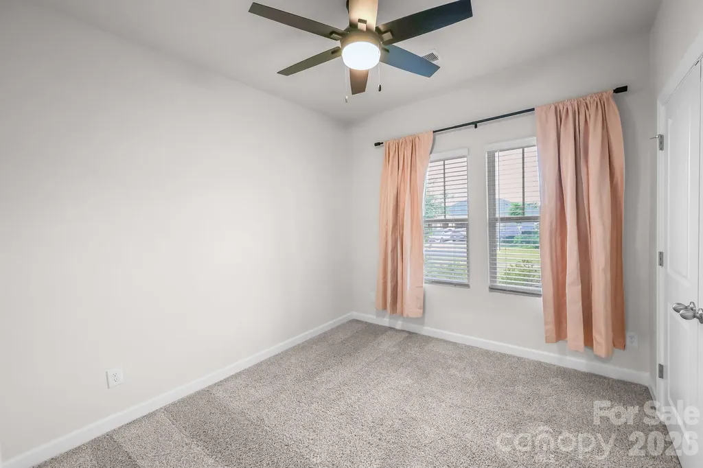6407 Barcelona Way Charlotte NC 28214