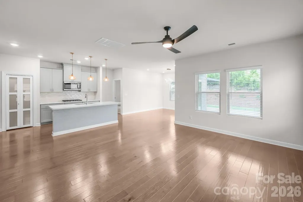 6407 Barcelona Way Charlotte NC 28214