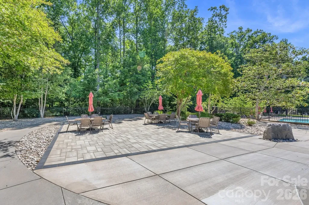 6407 Barcelona Way Charlotte NC 28214