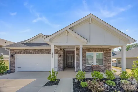 6407 Barcelona Way Charlotte NC 28214