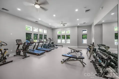 6407 Barcelona Way Charlotte NC 28214