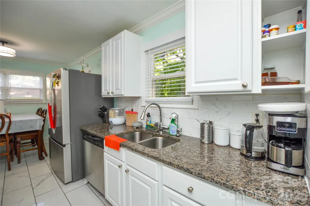 5514 Collins Street Charlotte NC 28269