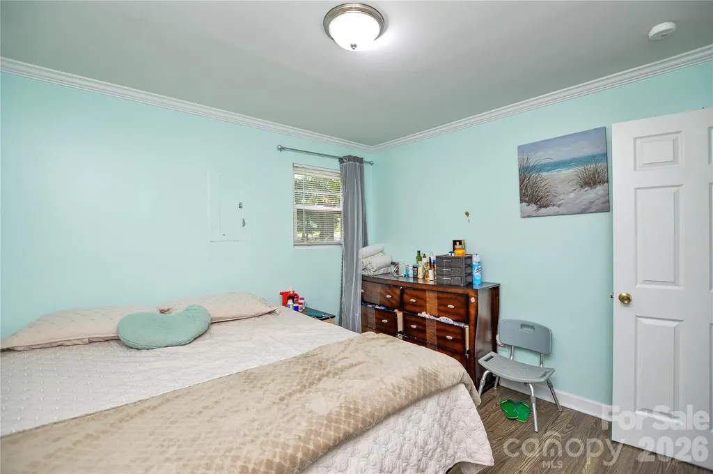 5514 Collins Street Charlotte NC 28269