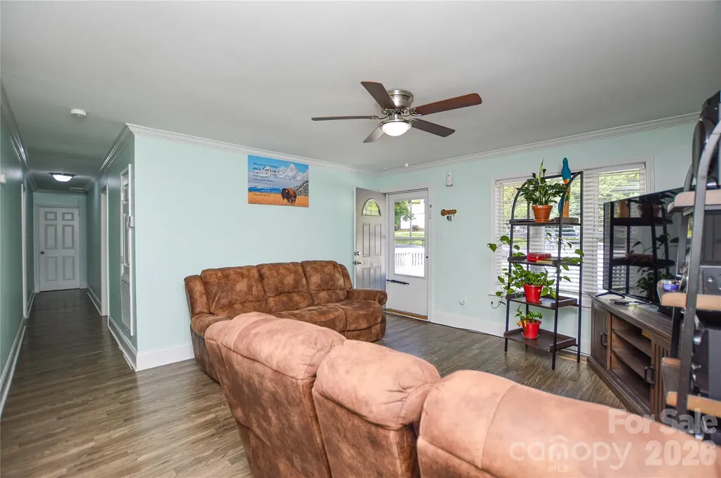 5514 Collins Street Charlotte NC 28269
