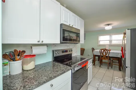 5514 Collins Street Charlotte NC 28269