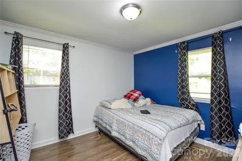 5514 Collins Street Charlotte NC 28269