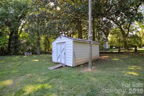 5514 Collins Street Charlotte NC 28269