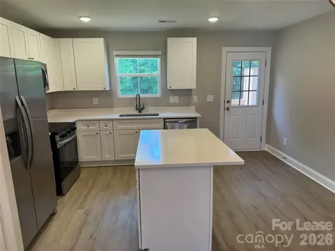 765 Hillside Street Kannapolis NC 28083