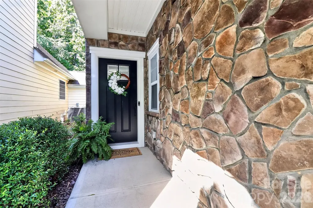 4540 Blackmuir Wood Circle Charlotte NC 28270