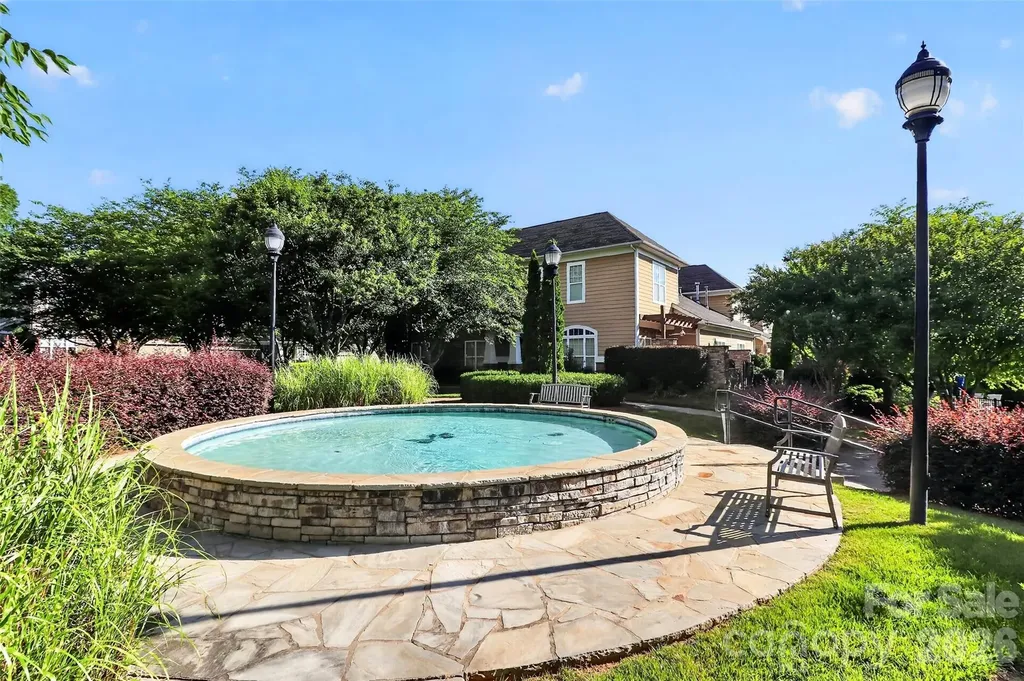4540 Blackmuir Wood Circle Charlotte NC 28270